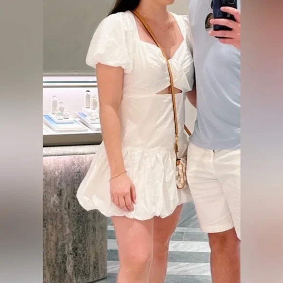 ASTR the label White Puff Sleeve Mini Dress With Bubble Skirt - Picture 3 of 8